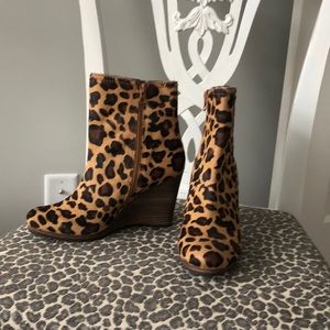 Leopard print calf hair wedge booties